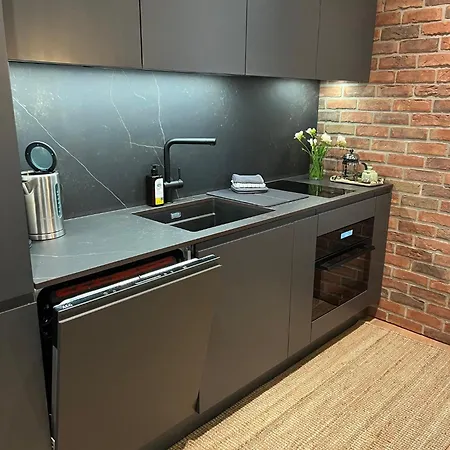 New In Kadriorg, Centre *