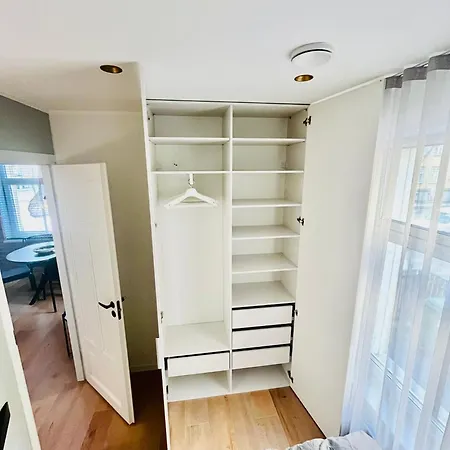 New In Kadriorg, Centre Talin